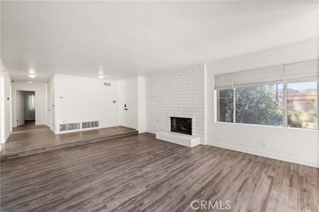 Building Photo - 3950 Daguerre Ave