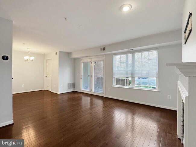 Building Photo - 4108 Monument Ct