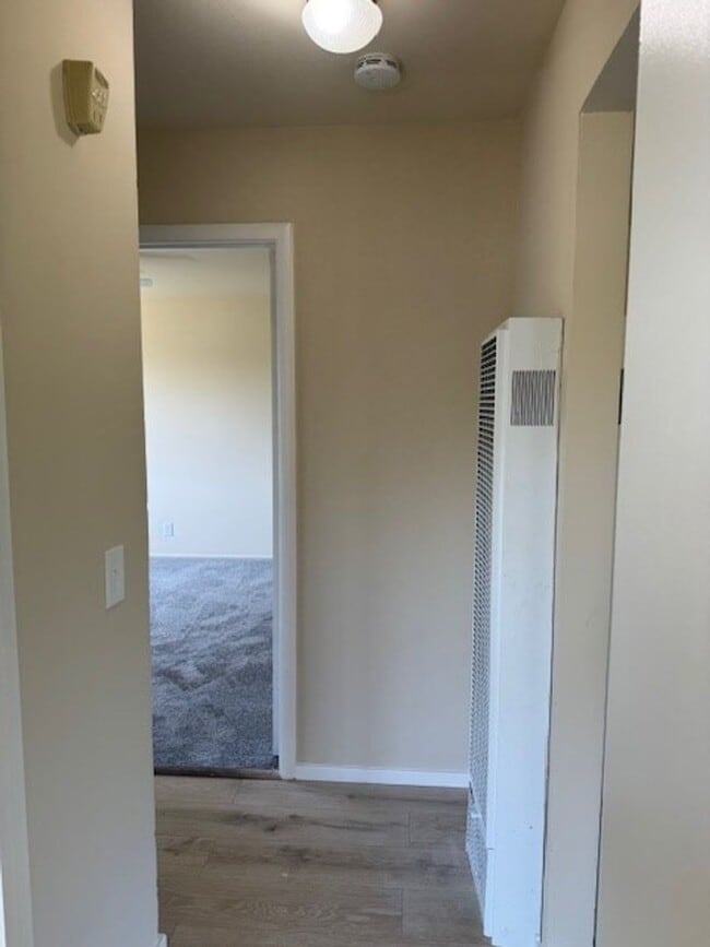 Building Photo - BRD3115