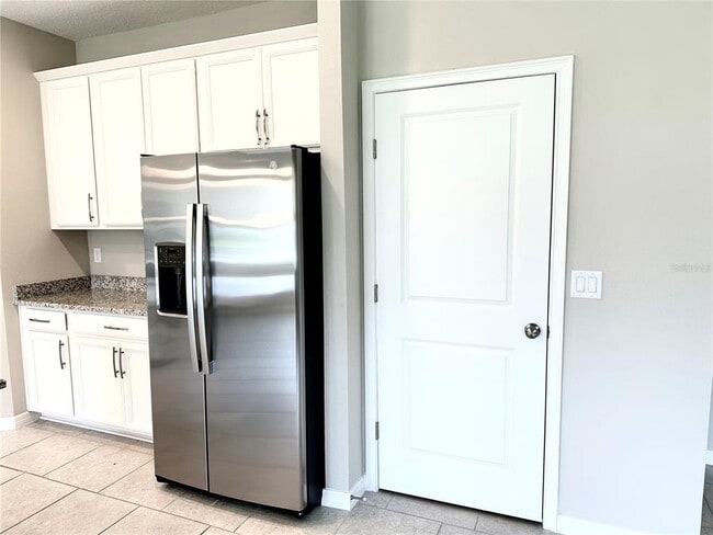 Building Photo - 6268 Great Bear Dr
