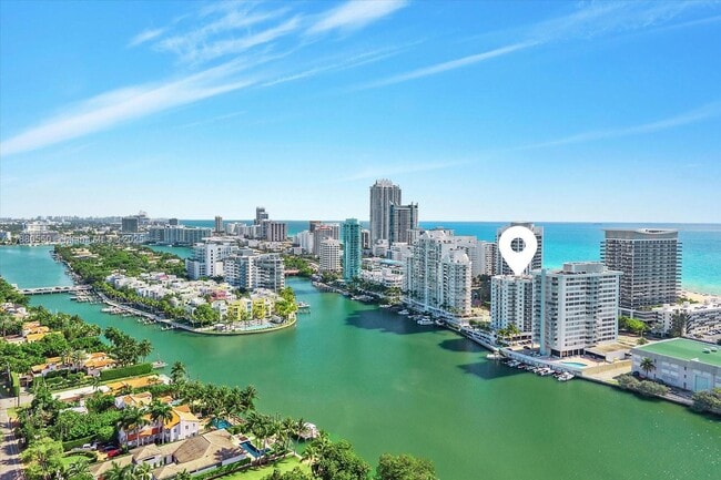 Building Photo - 5880 Collins Ave