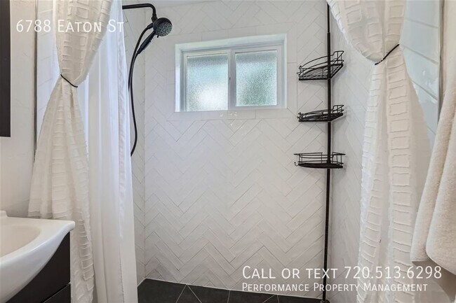 Building Photo - 6788 Eaton St