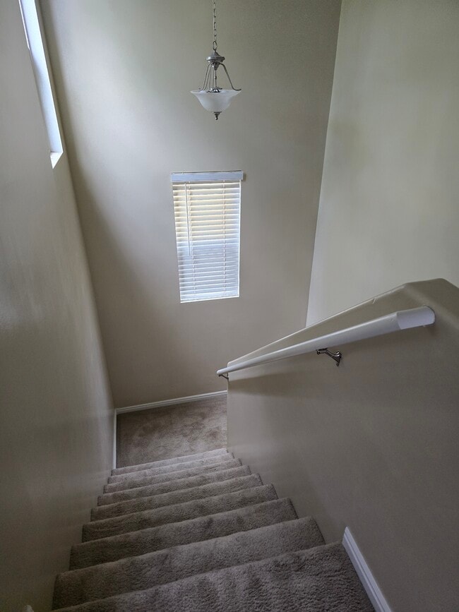 Building Photo - 13463 S Corbin Valley Dr