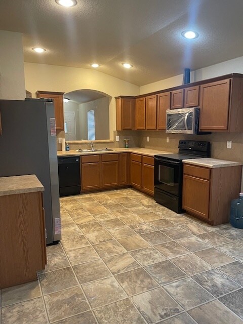 Building Photo - 10129 China Creek Dr