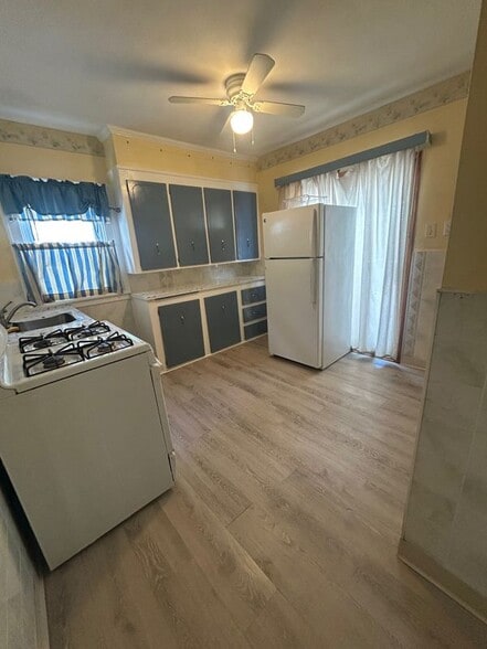 Building Photo - 71 Page St