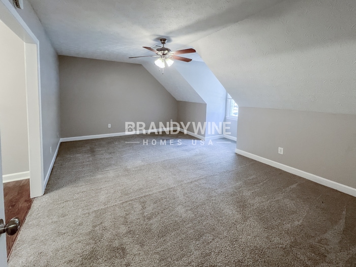 Building Photo - 916 S Deshon Rd