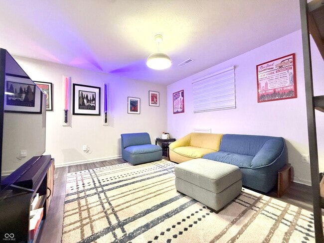 Building Photo - 5213 Dunhaven Rd