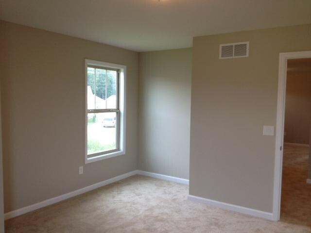 Building Photo - 3305 Sweet Clover Ln