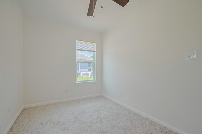 Building Photo - 407 Pine St