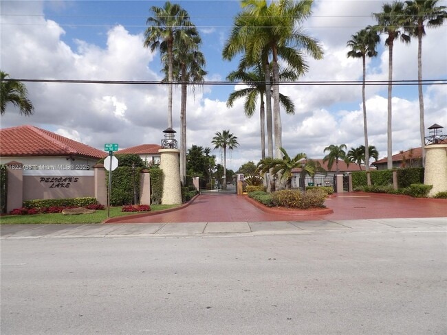 Building Photo - 5411 SW 158th Ct