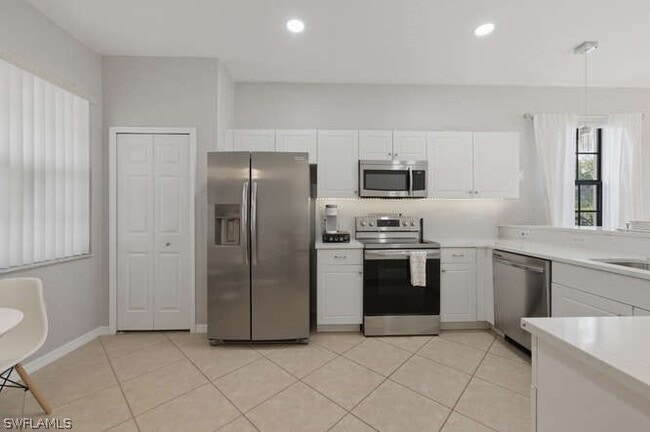 Building Photo - 7368 Bristol Cir