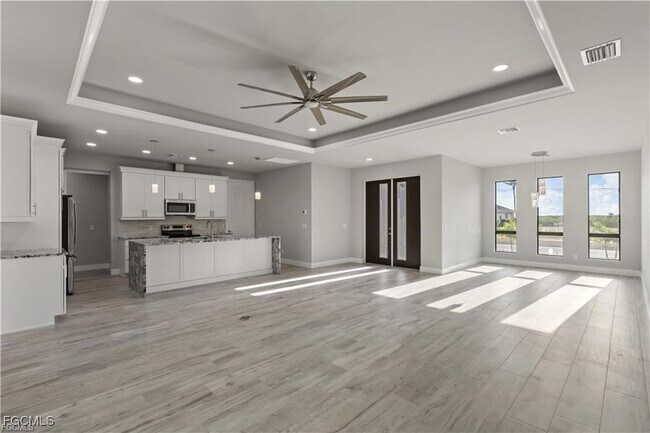 Building Photo - 3311 Surfside Blvd