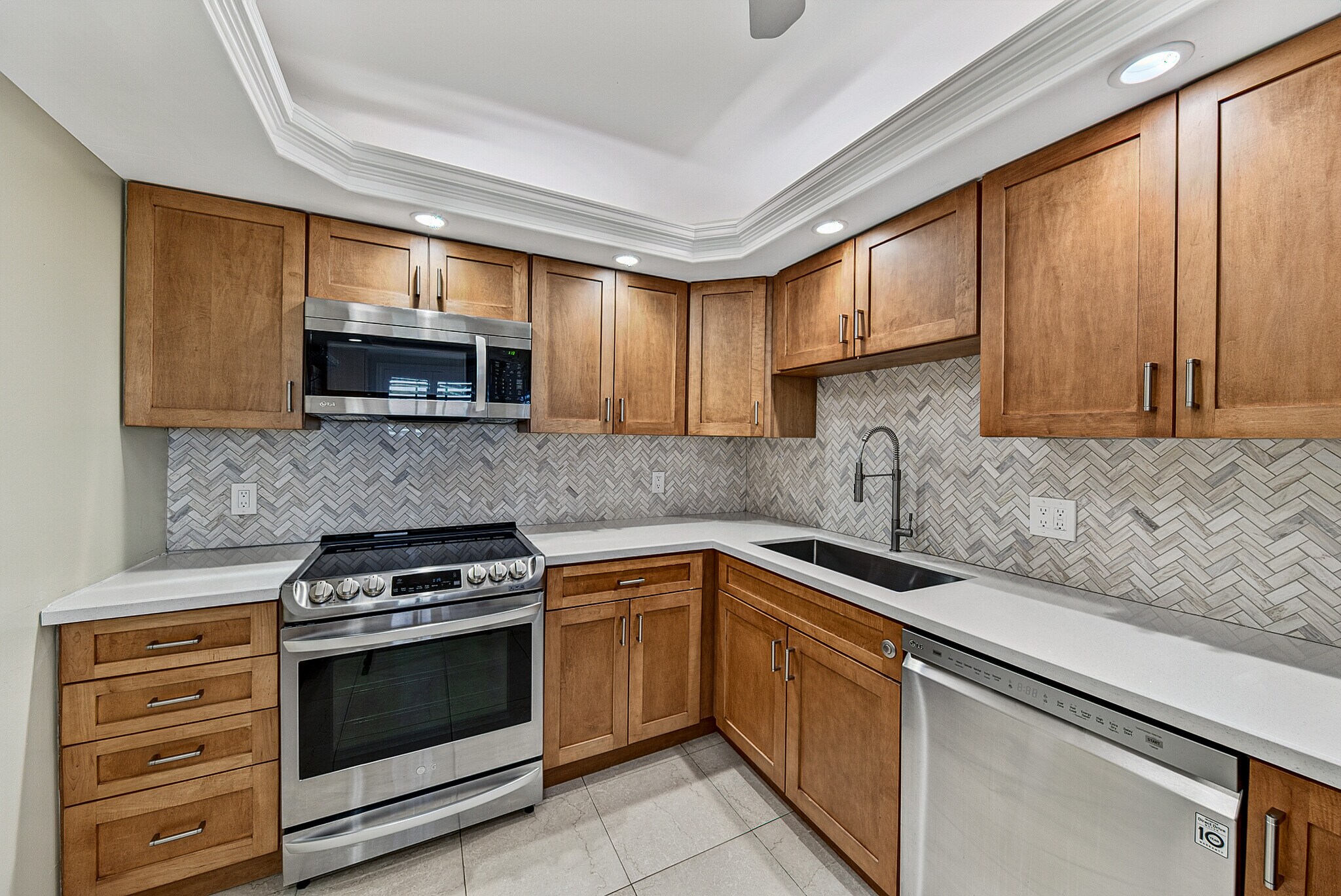 Building Photo - 4000 Cypress Grove Way