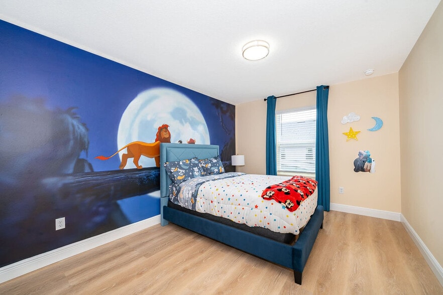 Building Photo - 1660 Tropical Palms Cir