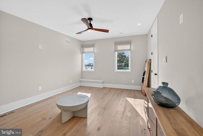 Building Photo - 32 Adams St NW