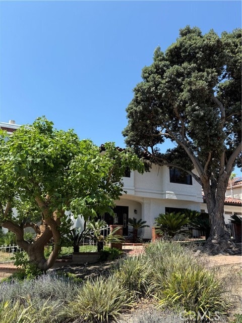 Building Photo - 4441 Los Patos Ave