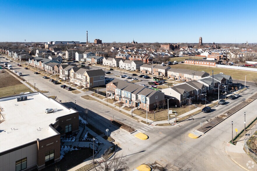 Building Photo - Preservation Square