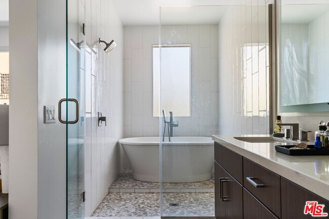 Building Photo - 1902 Liberty Ct