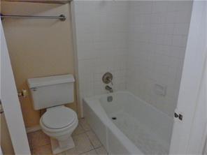 Building Photo - 1 MONTH FREE GREAT LOCATION !!
