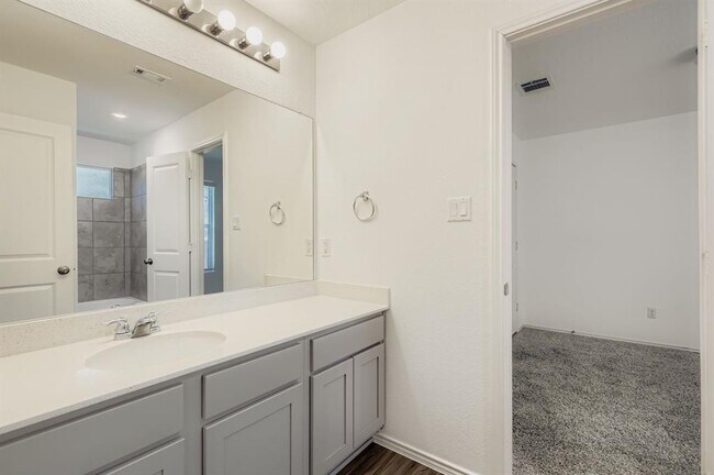 Building Photo - 128 Concho Brook Bnd