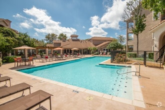 Building Photo - Rancho Palisades
