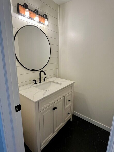 Main level half bath - 3803 Brunswick Dr