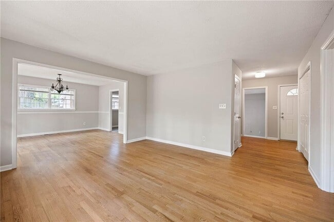 Building Photo - 86 Pioneer Trail