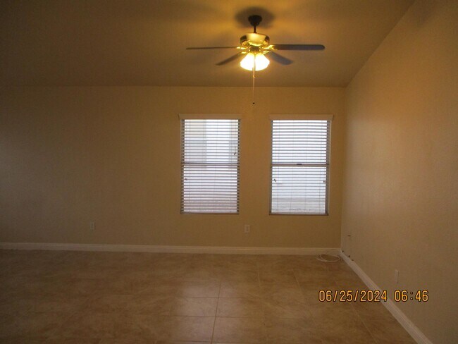 Building Photo - 8216 Grassy Point Cir