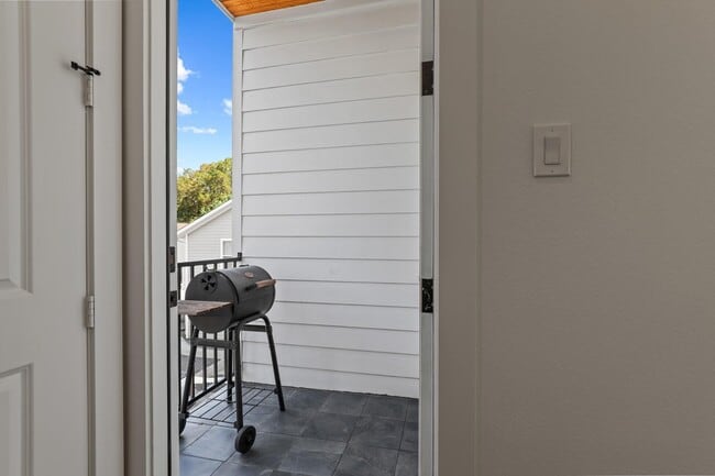 Building Photo - 4528 Curtin Park Ct