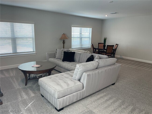 Building Photo - 15587 Montello Ln