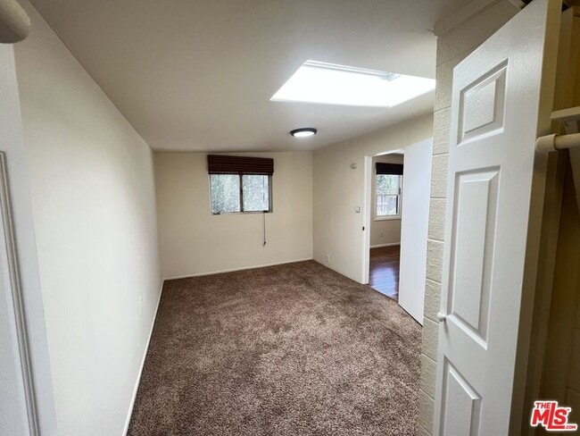 Building Photo - 2019 Cypress Ave.