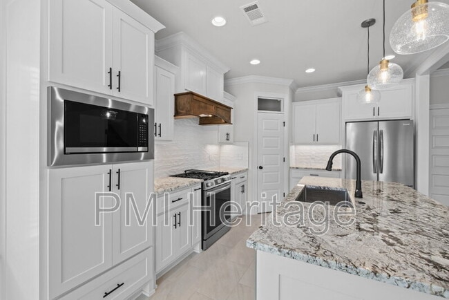 Building Photo - 1361 Sessile Oak Wy