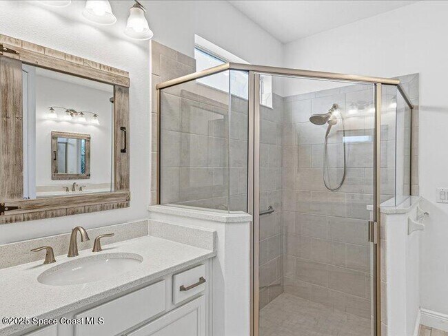 Building Photo - 7921 Mocan Ct