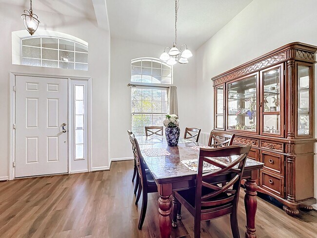 Building Photo - A home built for living well: 4Bedrooms/3Baths sophisticated home in Fells Cove!