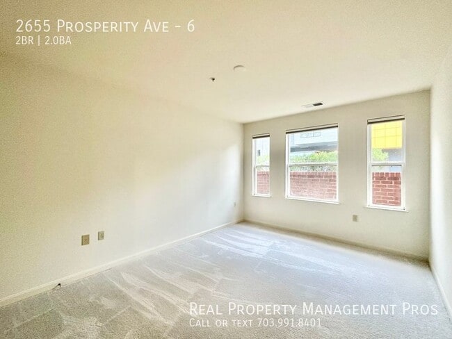 Building Photo - 2655 Prosperity Ave