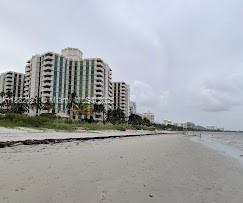 Building Photo - 1121 Crandon Blvd