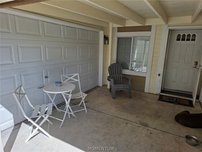 Building Photo - 2140 Whitewater Dr