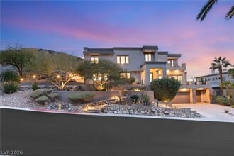 Building Photo - 1635 Liege Dr