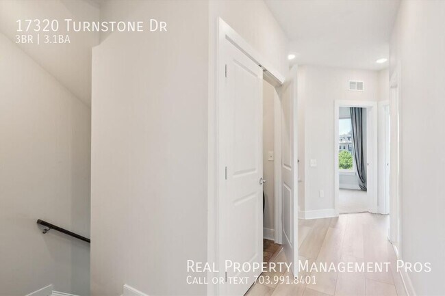 Building Photo - 17320 Turnstone Dr