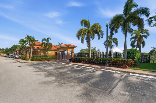Building Photo - 732 SW 106th Ave