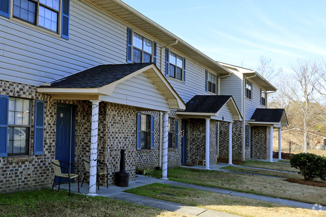 Building Photo - Plantation Apartments