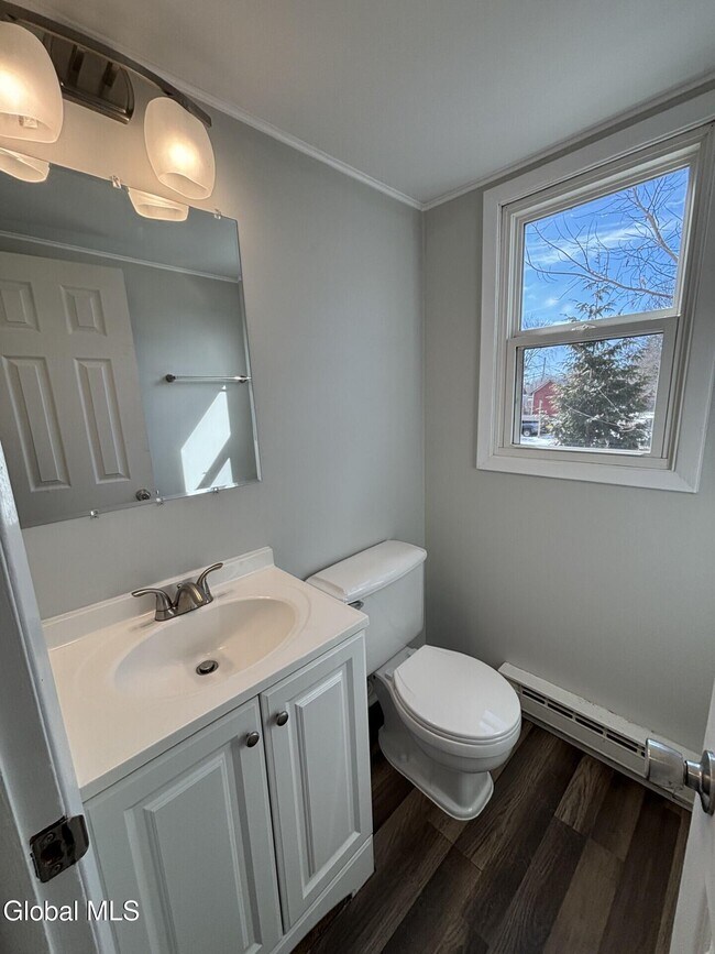 Building Photo - 22 Church St Ext