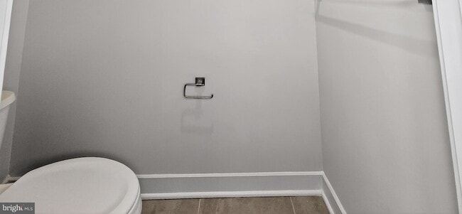 Building Photo - 2542 -A Verona Pl