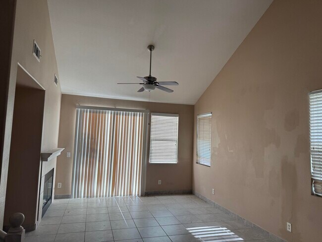 Building Photo - 37480 Haweswater Rd