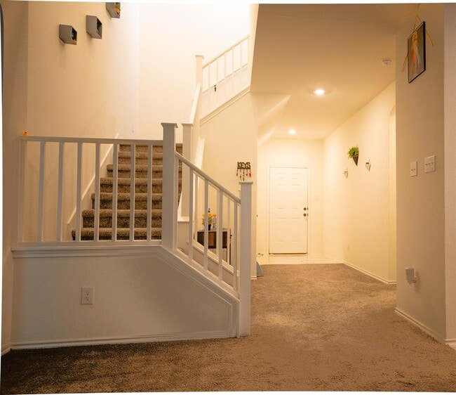 Building Photo - 13808 Eleanor Roosevelt St