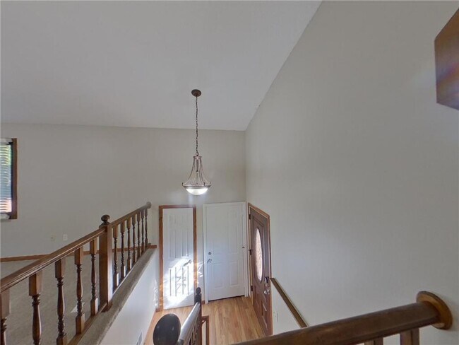 Building Photo - 14030 Candlewood Ln NE