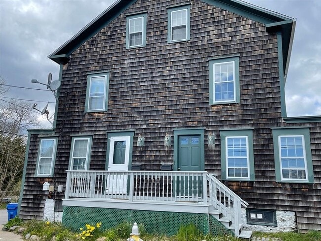 Building Photo - 11 Braman St