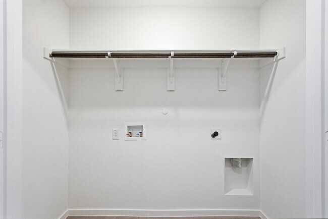 Building Photo - 419 bower dr