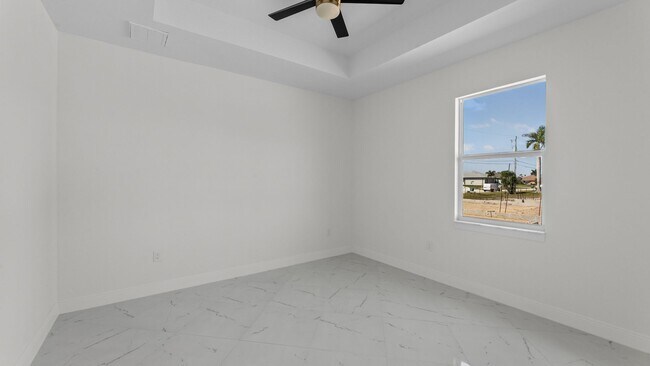 Building Photo - 3225 NW 21st Terrace