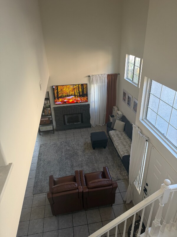 Building Photo - 2406 Maravilla Way